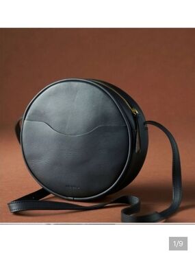 Nisolo Black Leather Crossbody Bag